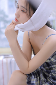 1—40集免费观看潜伏